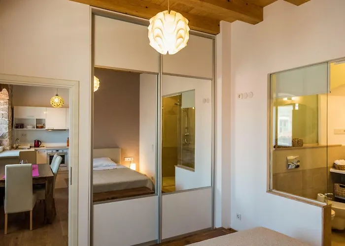 Pelegrin Apartment *